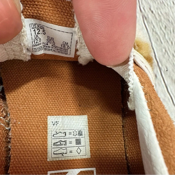 vans T kids classic slip on V bear hugs sneakers loafer shoes sz 12.5Y Unisex - Picture 7 of 8